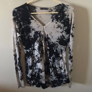 Black and beige tyedye top